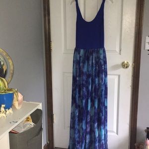 Maxi dress